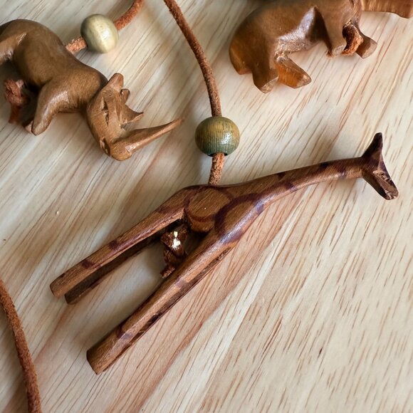 Hand-Carved Wooden Safari Animal Necklace With Leather Cord and Beads 21" Long - Picture 6 of 16